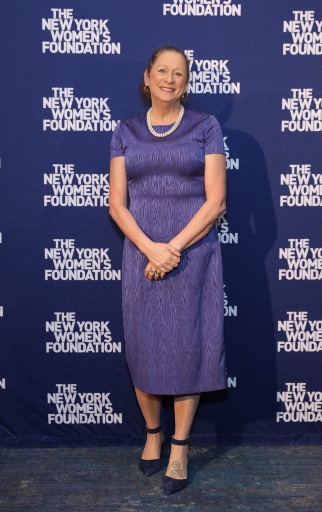 أبيغيل ديزني: الملياردير الذي لا يشارك ثروته "شبه مختل"