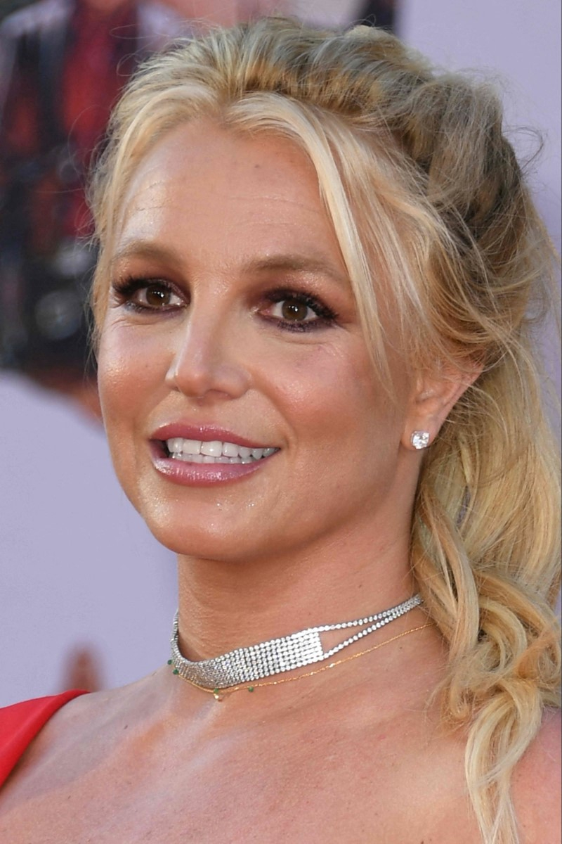 سام أصغري يرد على تصريحات بريتني سبيرز