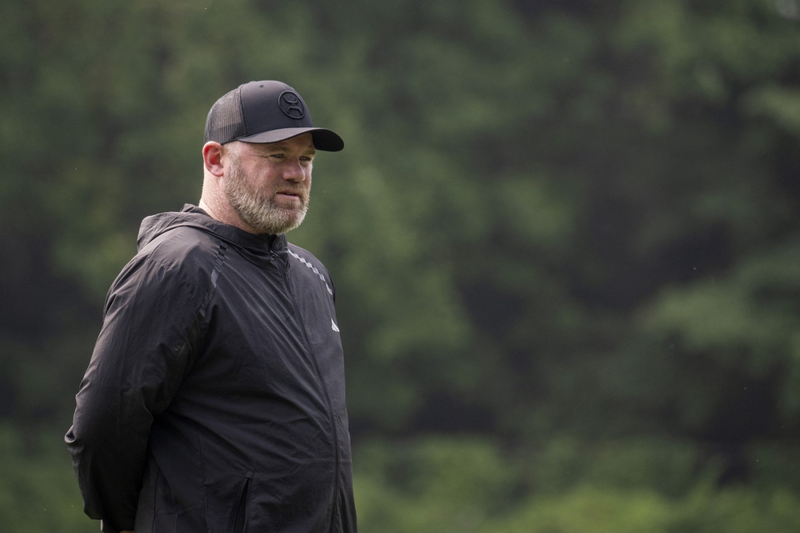 واين روني يرد على الانتقادات بشأن مستواه التعليمي