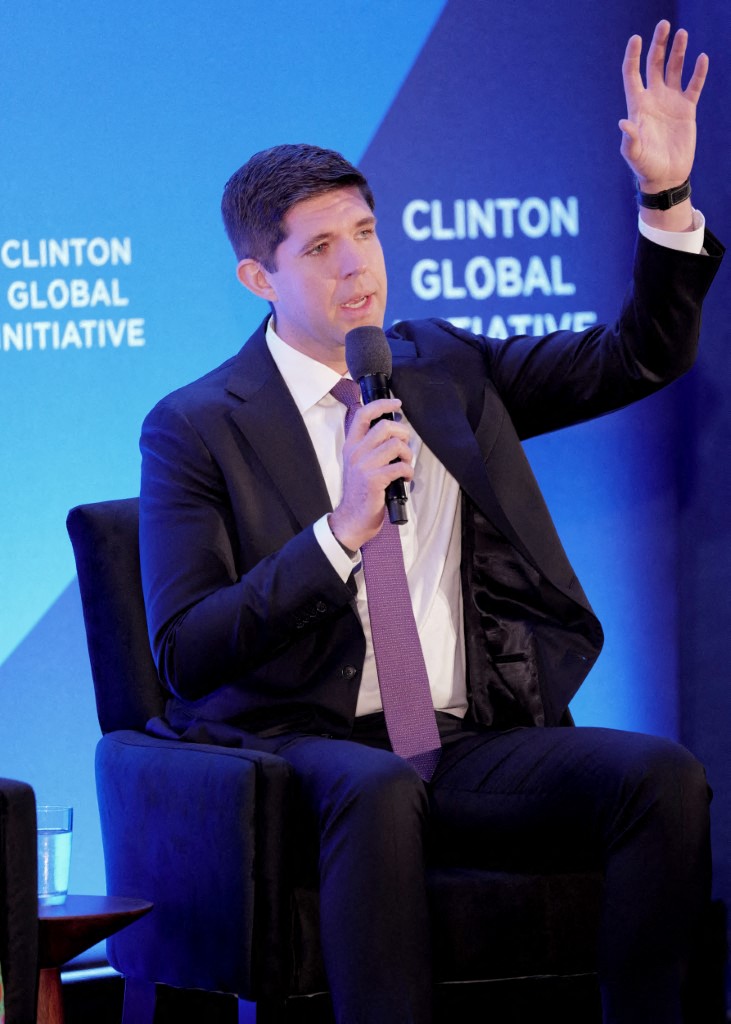 توماس هيلي أصغر ملياردير عصامي يكشف سر النجاح