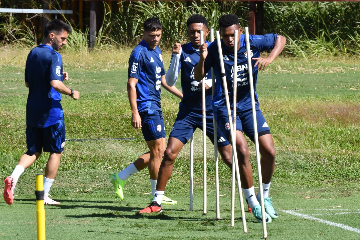 كوستاريكا تصطدم بالولايات المتحدة.. وتشكيلات متوقعة لليلة الحسم