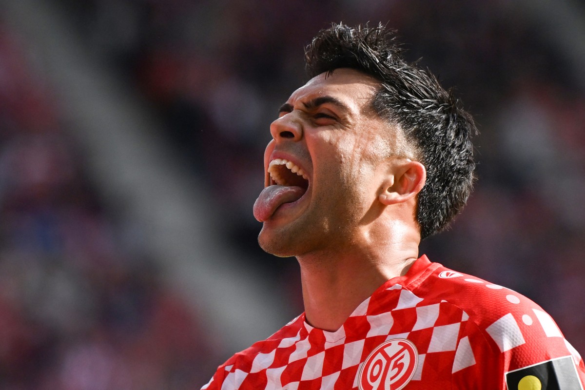 نجم ماينتس يكشف سر تألقه ويكشف إعجابه بالدوري السعودي ورونالدو