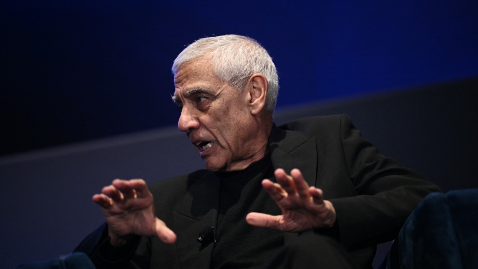 هل الذكاء الاصطناعي على وشك القضاء على 80% من الوظائف؟