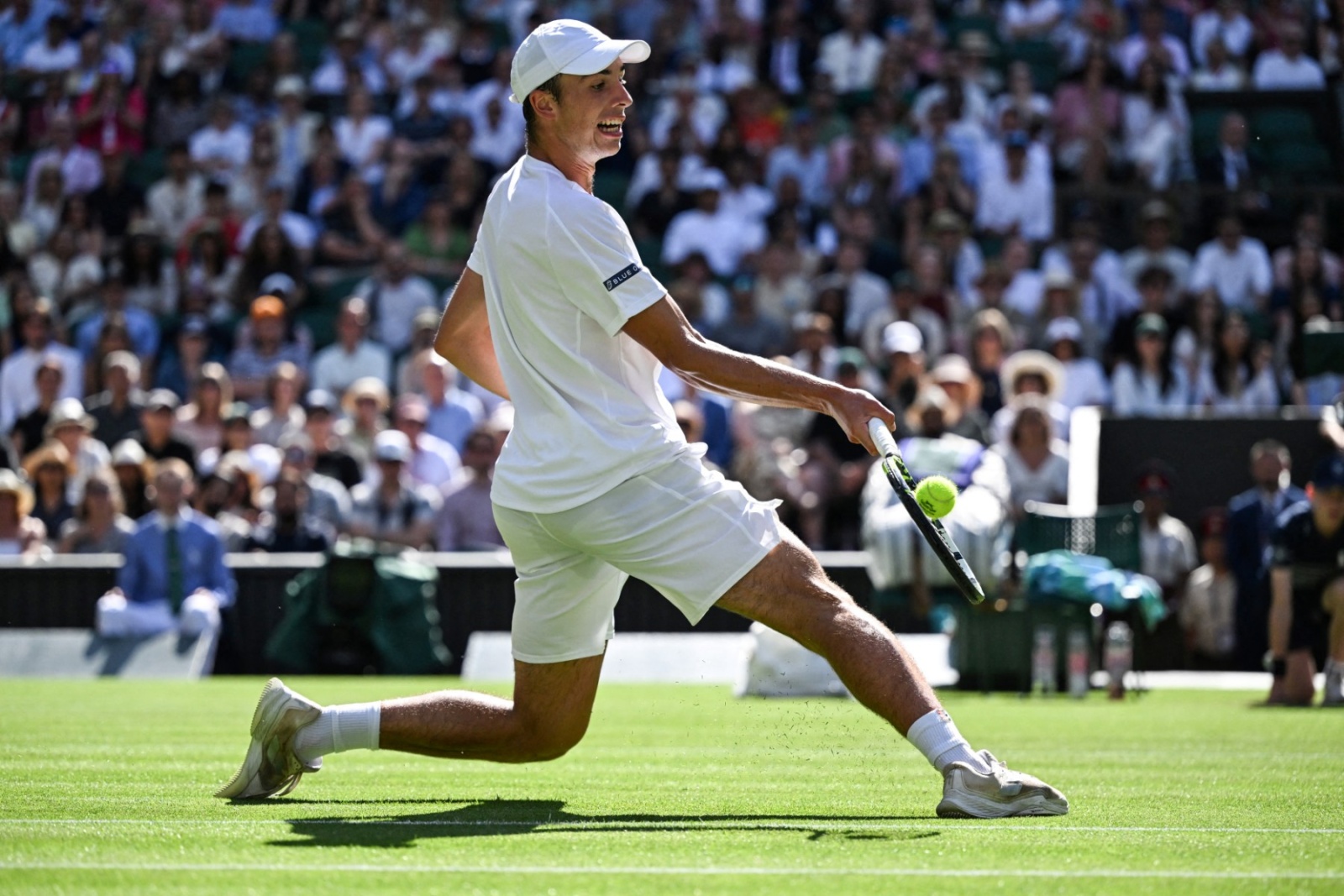 تقليد صارم منذ 140 عامًا.. السر وراء فرض اللون الأبيض في ويمبلدون