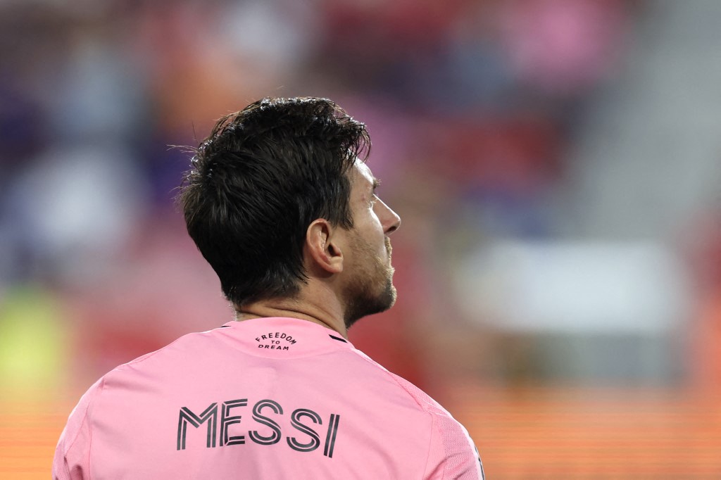 ميسي مهدد بالإيقاف بسبب مباراة "كل النجوم".. ما القصة؟