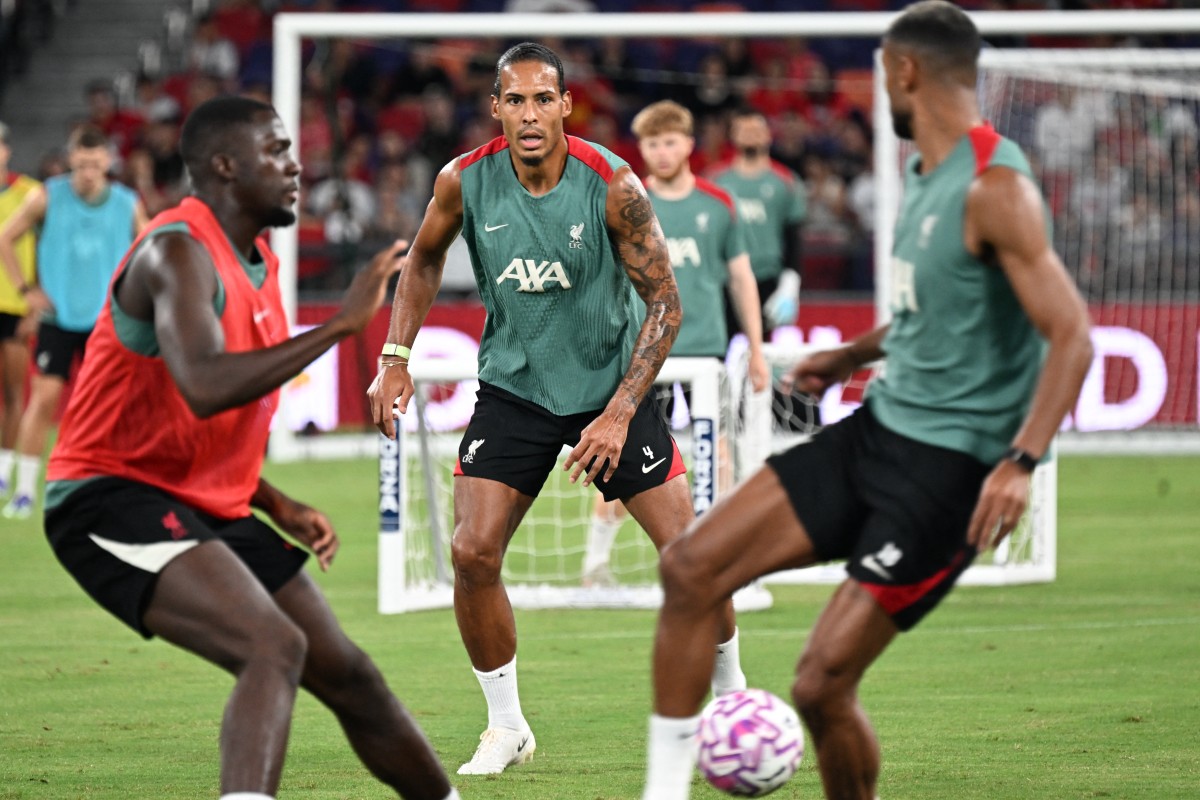 التشكيلة الرسمية لمباراة ليفربول ضد ميلان.. قمة ودية بطابع أوروبي