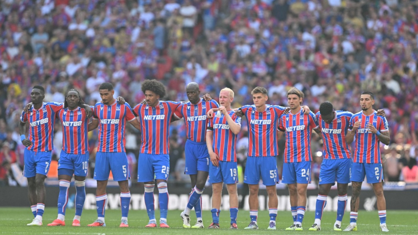 تشكيلة فريدريكستاد وكريستال بالاس في دوري المؤتمر الأوروبي