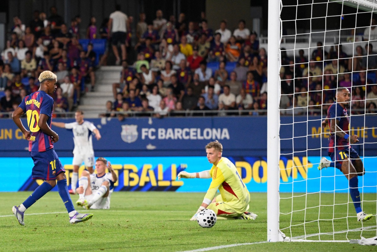 لامين يامال بين أرقام رونالدو وأحلام برشلونة الجديدة