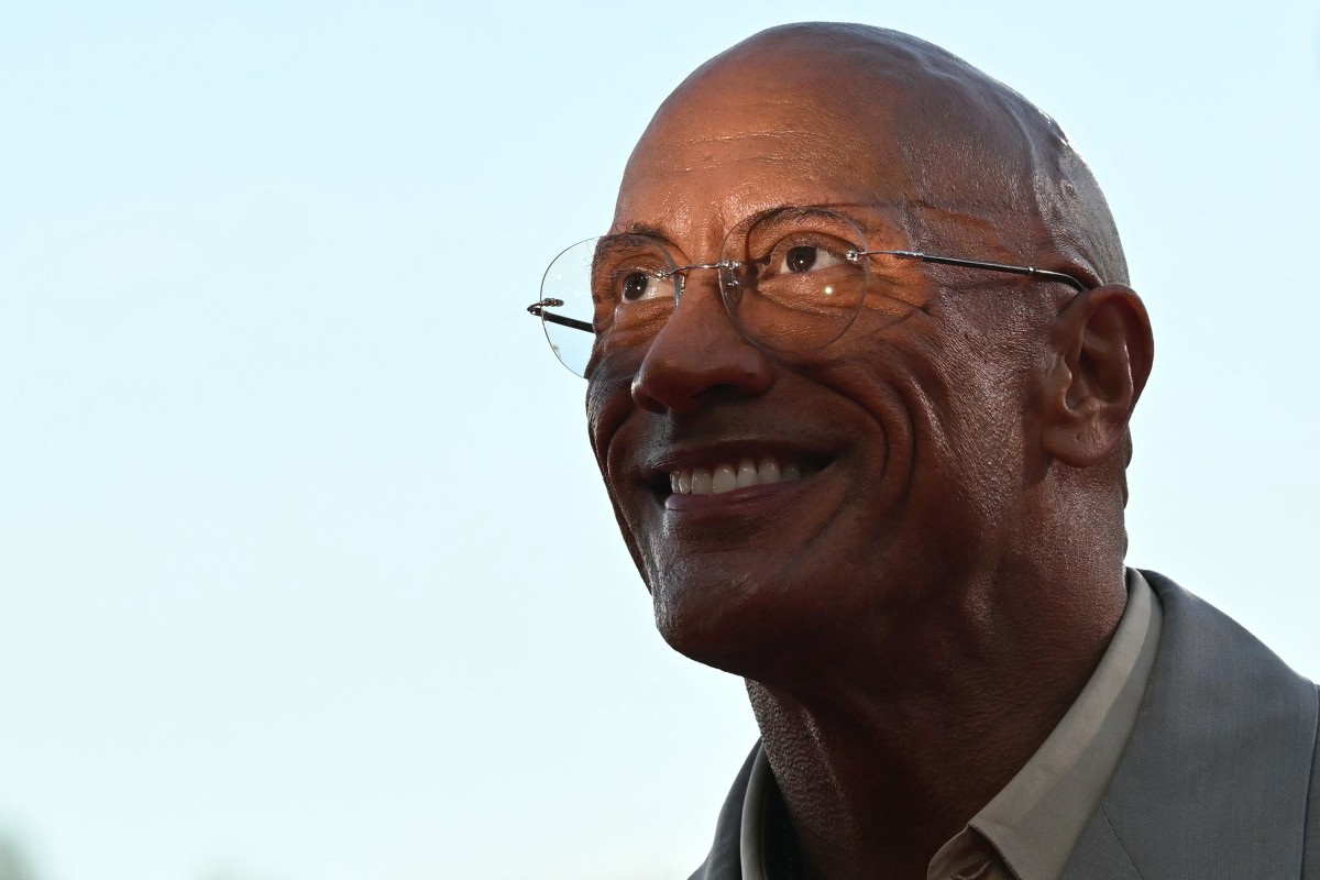 من الحلبة إلى هوليوود.. ثروة "ذا روك" تقترب من المليار