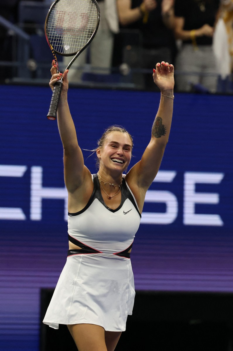 بعد فوزها بأمريكا المفتوحة.. كم تبلغ ثروة أرينا سبالينكا وجائزتها؟