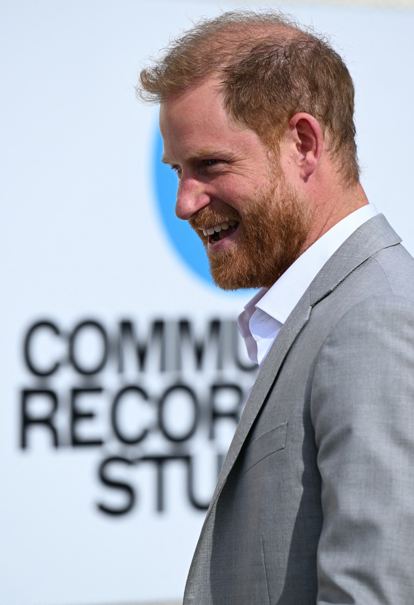 الأمير هاري يتبرع 1.5 مليون دولار لدعم الأطفال