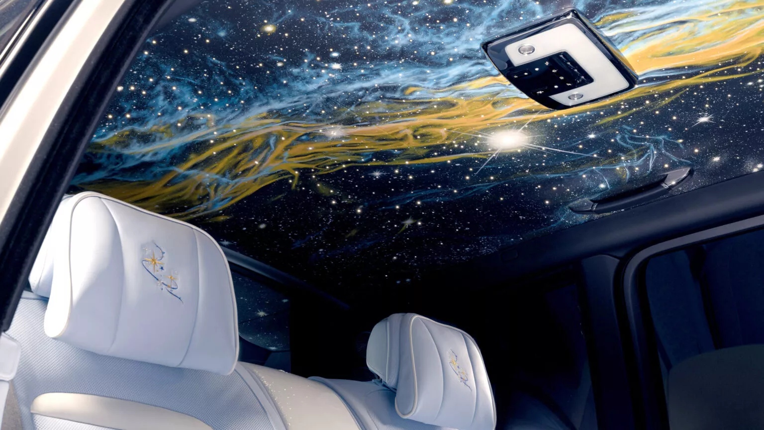 رولز-رويس تكشف عن" Cullinan Cosmos One of One" (فيديو)