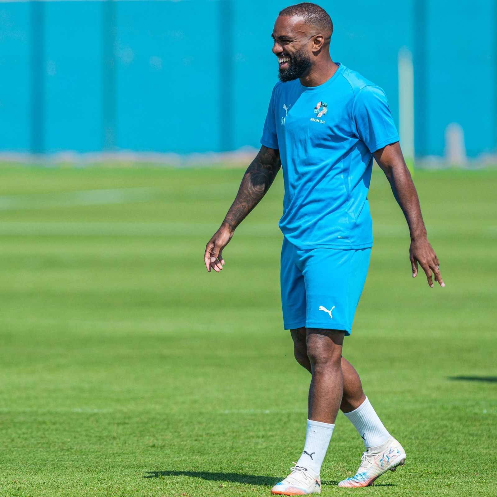 تشكيل الأهلي المتوقع ضد نيوم في افتتاح دوري روشن