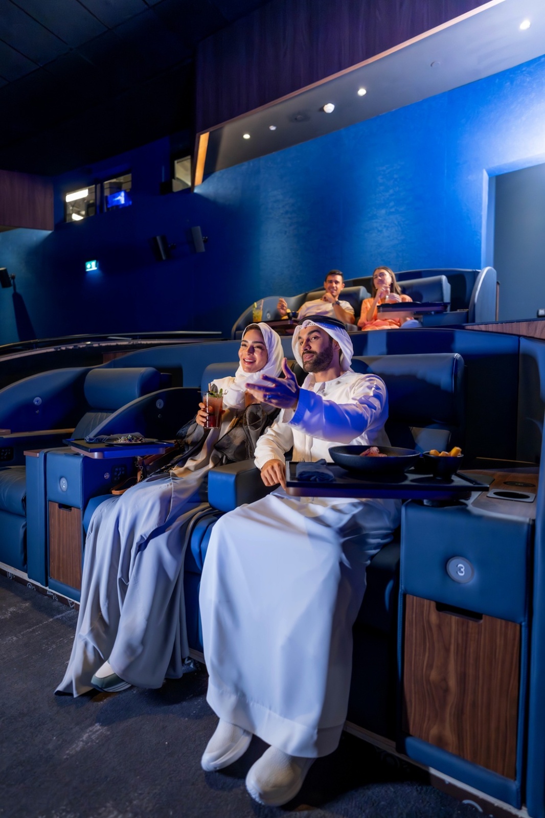 ڤوكس سينما تطلق صالة "آيماكس" الفاخرة بتصميم Ōma Cinema لأول مرة في مول الإمارات