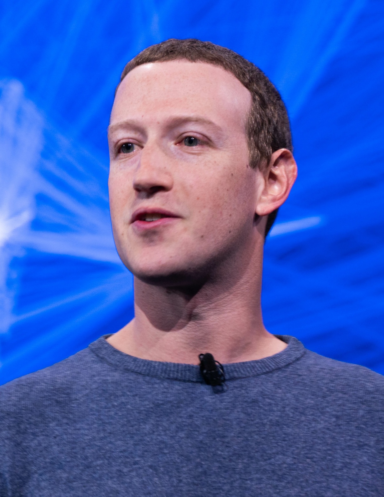 "ميتا" تنضم إلى "مايكروسوفت" و"إنفيديا" في سباق القمة مع ارتفاع أسهمها