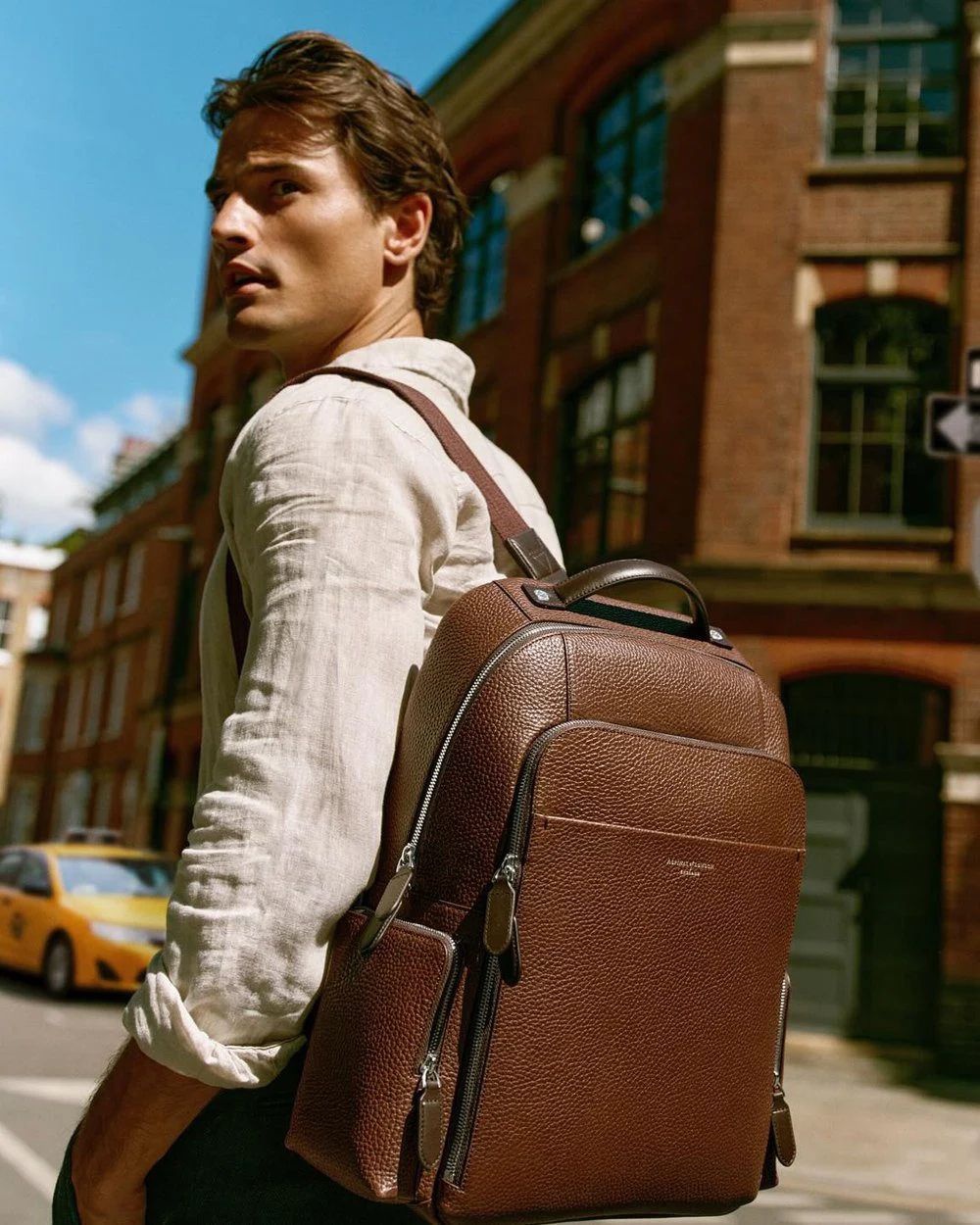 حقيبة Birkin XXL من Hermès