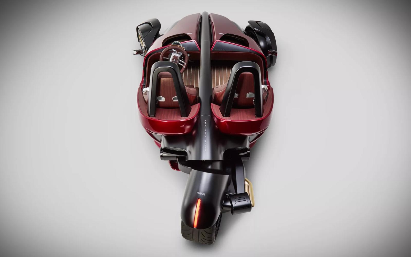 ياماها تكشف عن تريسيرا الكهربائية بثلاث عجلات قابلة للتوجيه