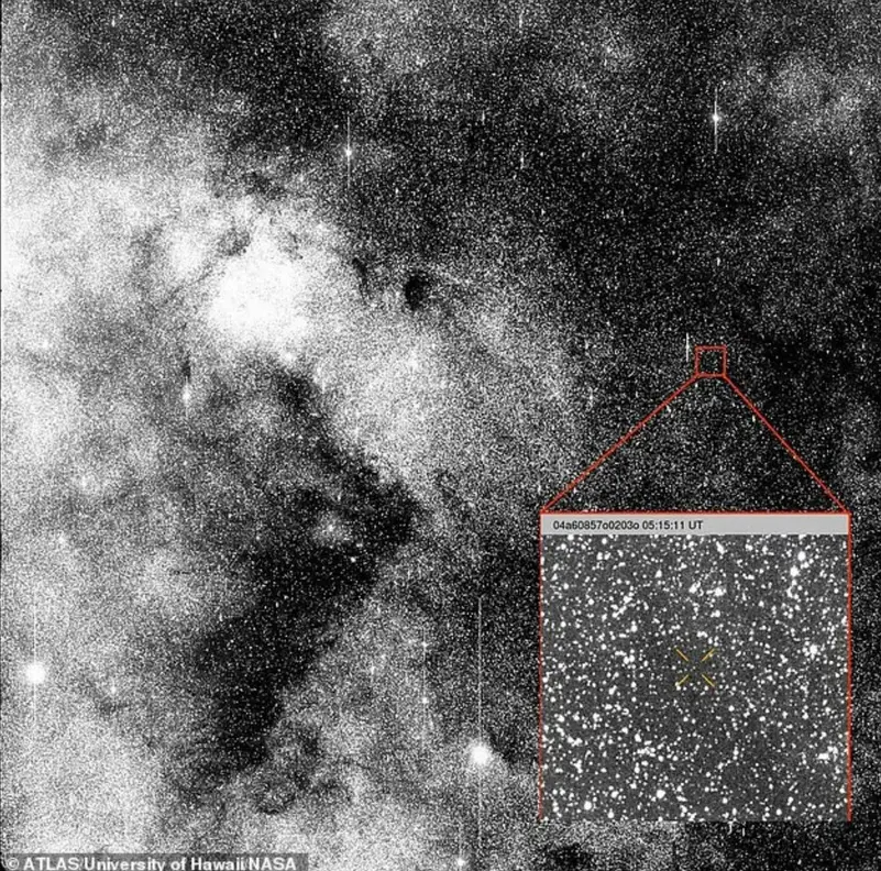 اكتشاف فلكي يثير الجدل: جسم غريب بسرعة هائلة يشبه مركبة فضائية