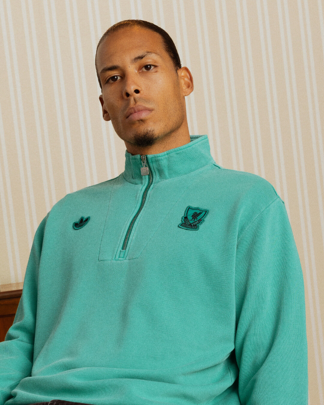 ليفربول يكشف عن الطقم الثالث الجديد من أديداس لموسم 2025/2026