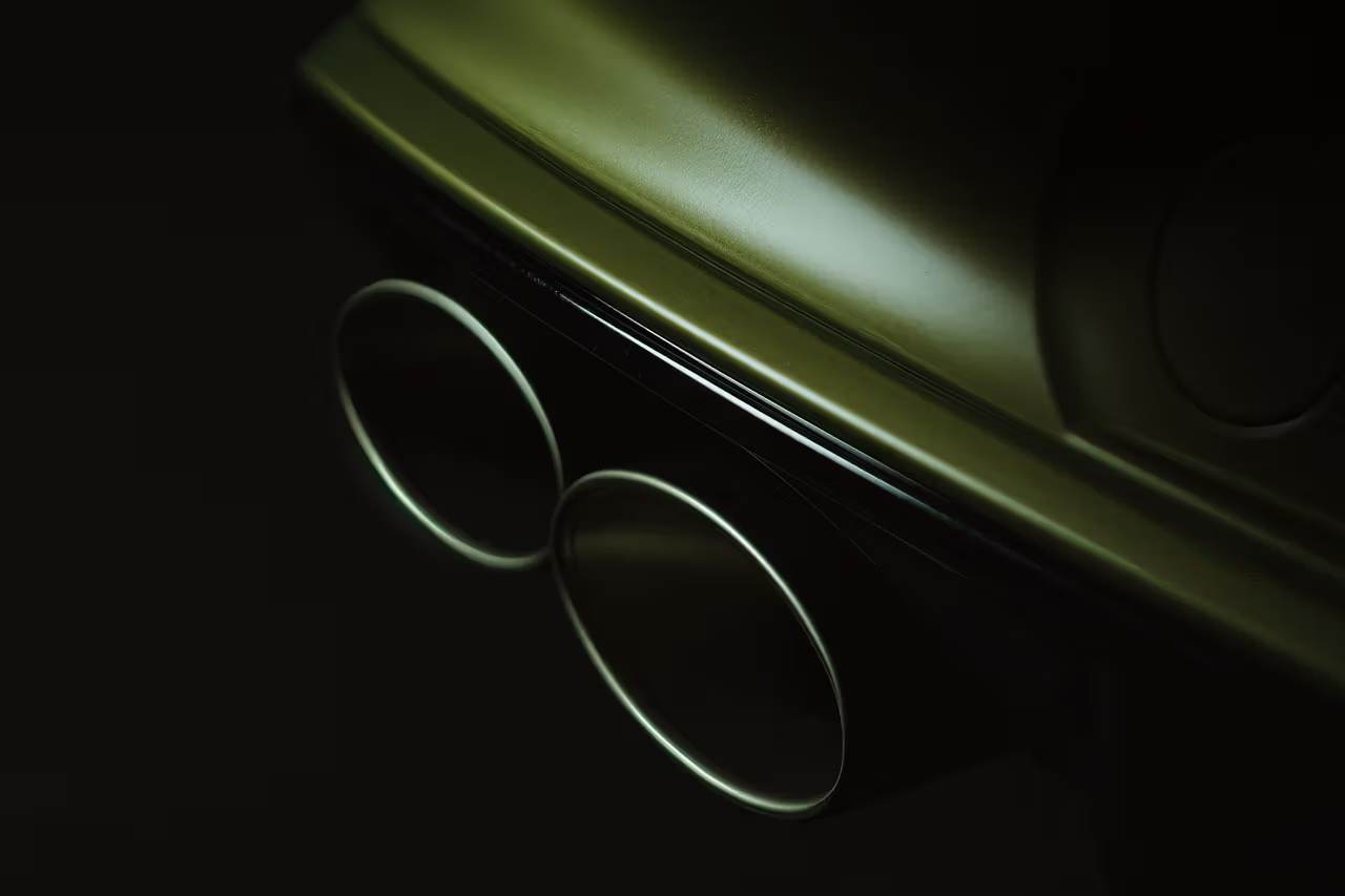 بنتلي تكشف عن بنتايغا الأكثر ديناميكية في 2 يونيو