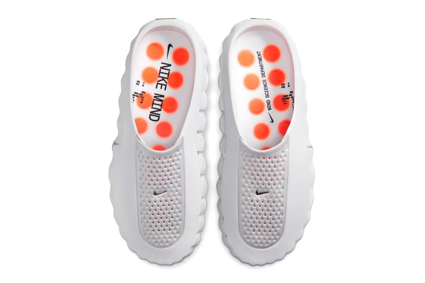 نايكي تكشف عن حذاء الاسترخاء Mind 001 بلون "لايت سموك غراي"
