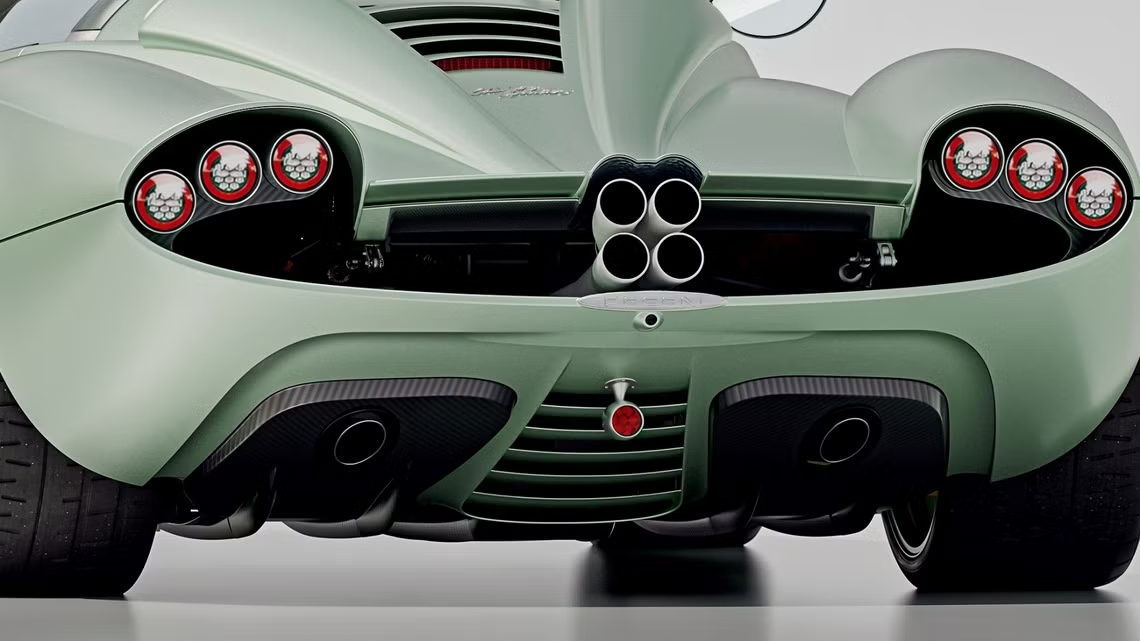 باجاني Huayra Codalunga Speedster.. تحفة بستة أنابيب عادم