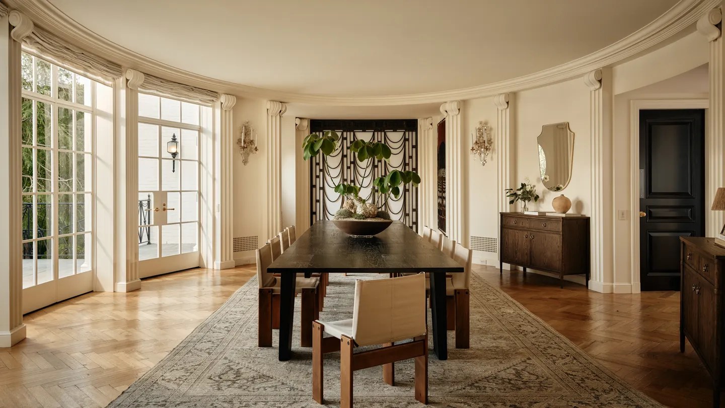 قصر  النجمة Ann Rutherford يُعرض للبيع مقابل 42 مليون دولار