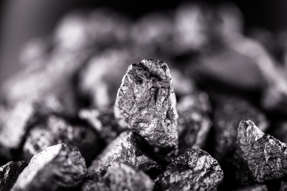 انخفاض جديد في أسعار الفضة بالسوق السعودية.. كم بلغت الأونصة؟