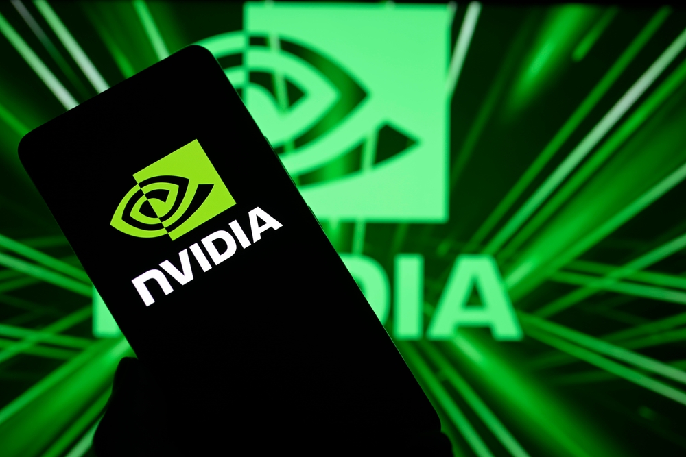 الرئيس التنفيذي لـNvidia: الذكاء الاصطناعي لن يسرق وظيفتك بل سيُغيّرها