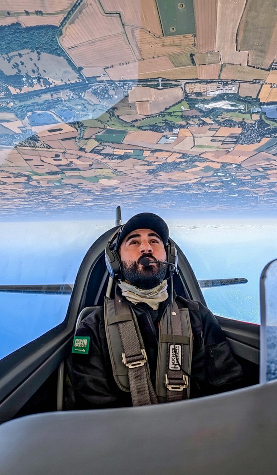 الطيار السعودي عبدالله القبلان