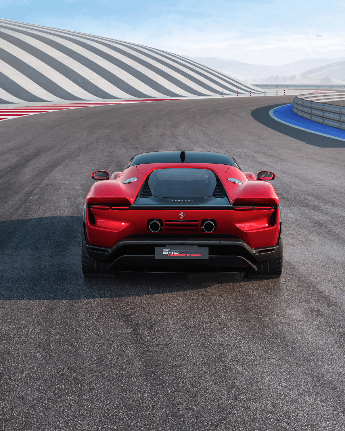 مع الفئة التقليدية بدون حزمة Assetto Fiorano تتجلى أناقة السيارة بشكل معزز مع الزعانف الخلفية المستوحاة من طراز 512S.