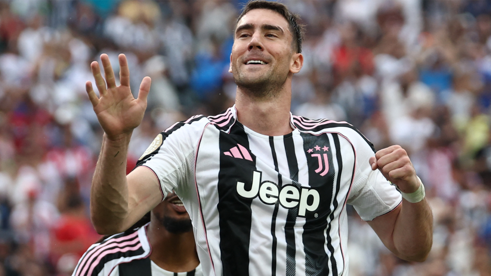 فلاهوفيتش على رادار ميلان.. صفقة تبادلية مرتقبة مع يوفنتوس