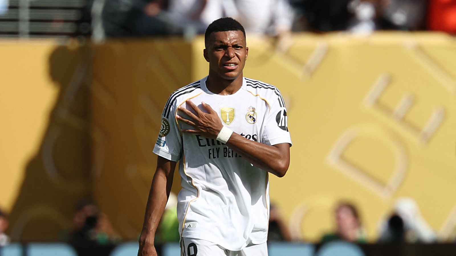 مبابي يحمل الرقم 10 في ريال مدريد خلفًا لمودريتش.. بداية عهد جديد