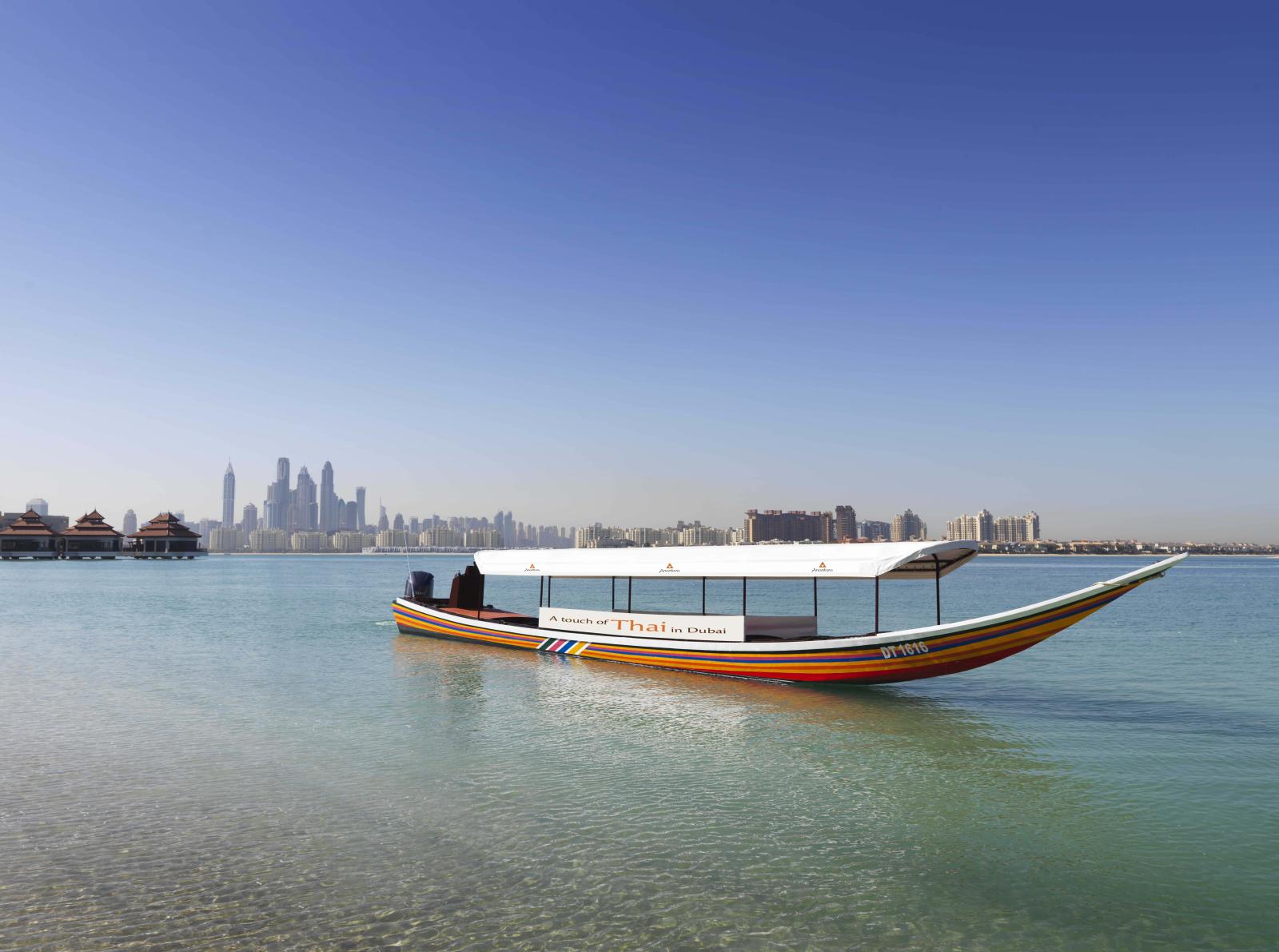 من نخلة جميرا إلى قلب دبي الثقافة والحياة