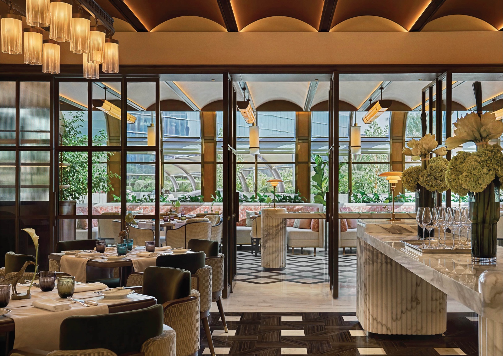 تفاصيل مدروسة بعناية تحوّل كل ركن إلى واحة من الفخامة والسكينة