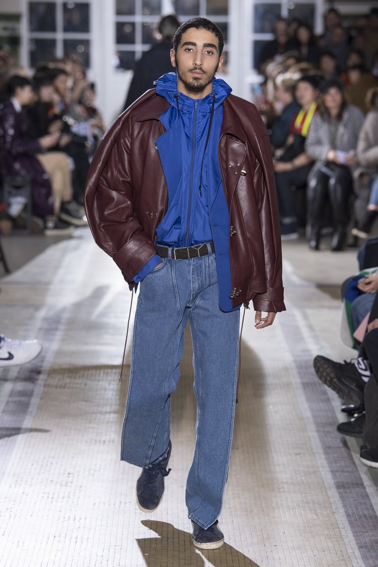 إطلالة من مجموعة خريف وشتاء 2018 