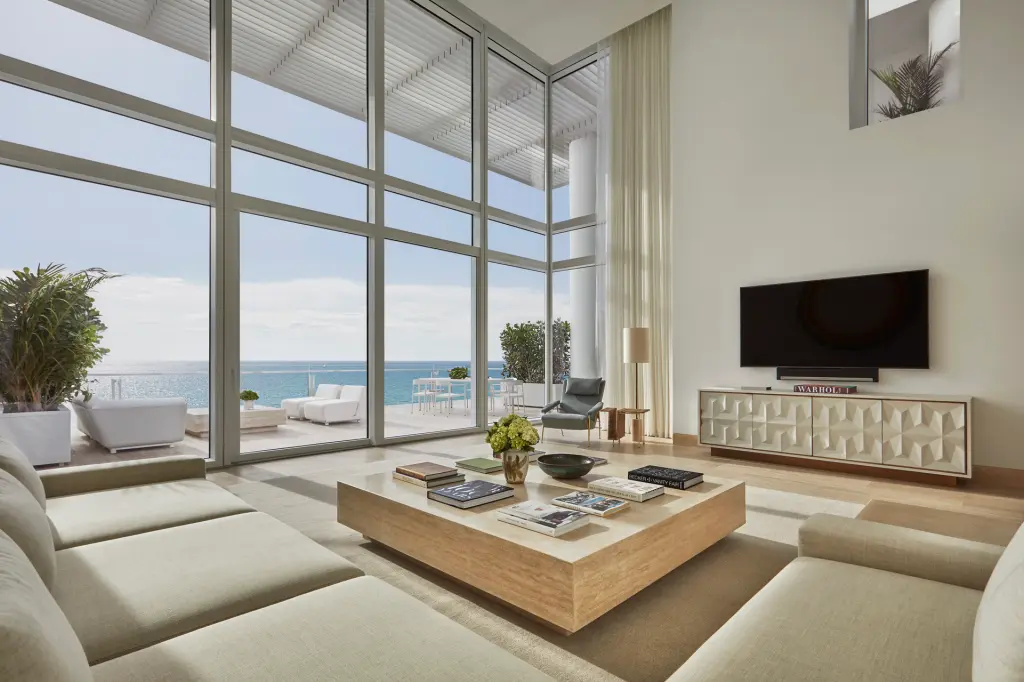 دانييل نادلر يشتري شقة بنتهاوس في فلوريدا بـ38.2 مليون دولار