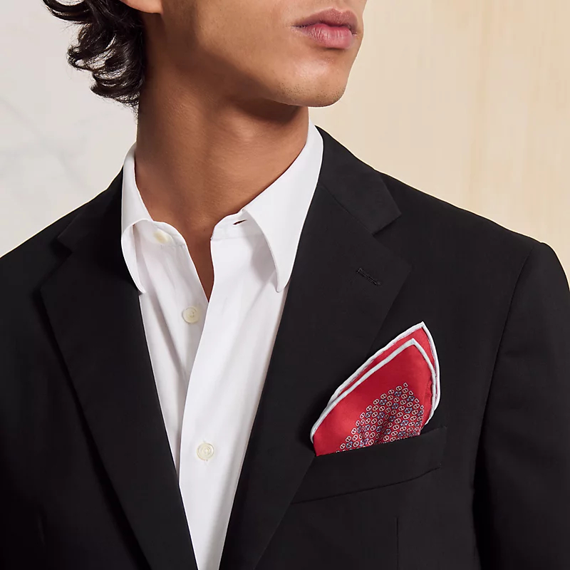 منديل حريري للبدلة بنمط Maillonmorphose pocket square 45 من هيرمس Hermes 
