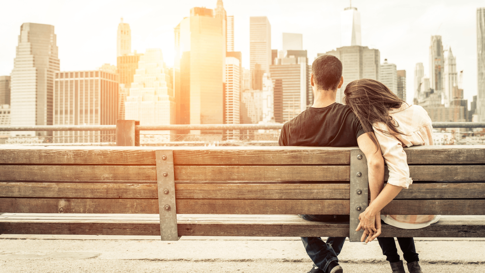 دراسة: زيادة الدخل قد تُعزز فرص الدخول في علاقة عاطفية