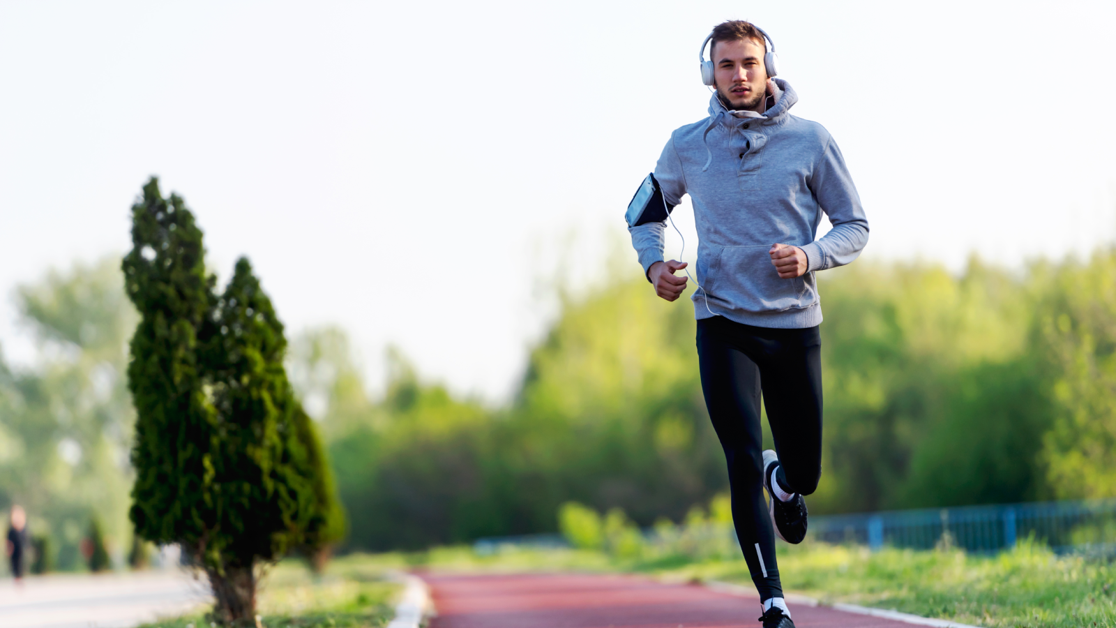 تعزيز طاقة الجسم أحد فوائد تحدي 6-6-6 للمشي