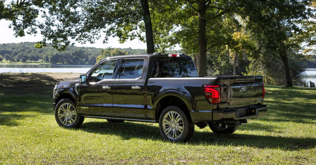 تؤمن لك&nbsp;F-150&nbsp;قدرة سحب تتراوح بين 3,500 و 6,300 كيلوغرام - المصدر: Ford