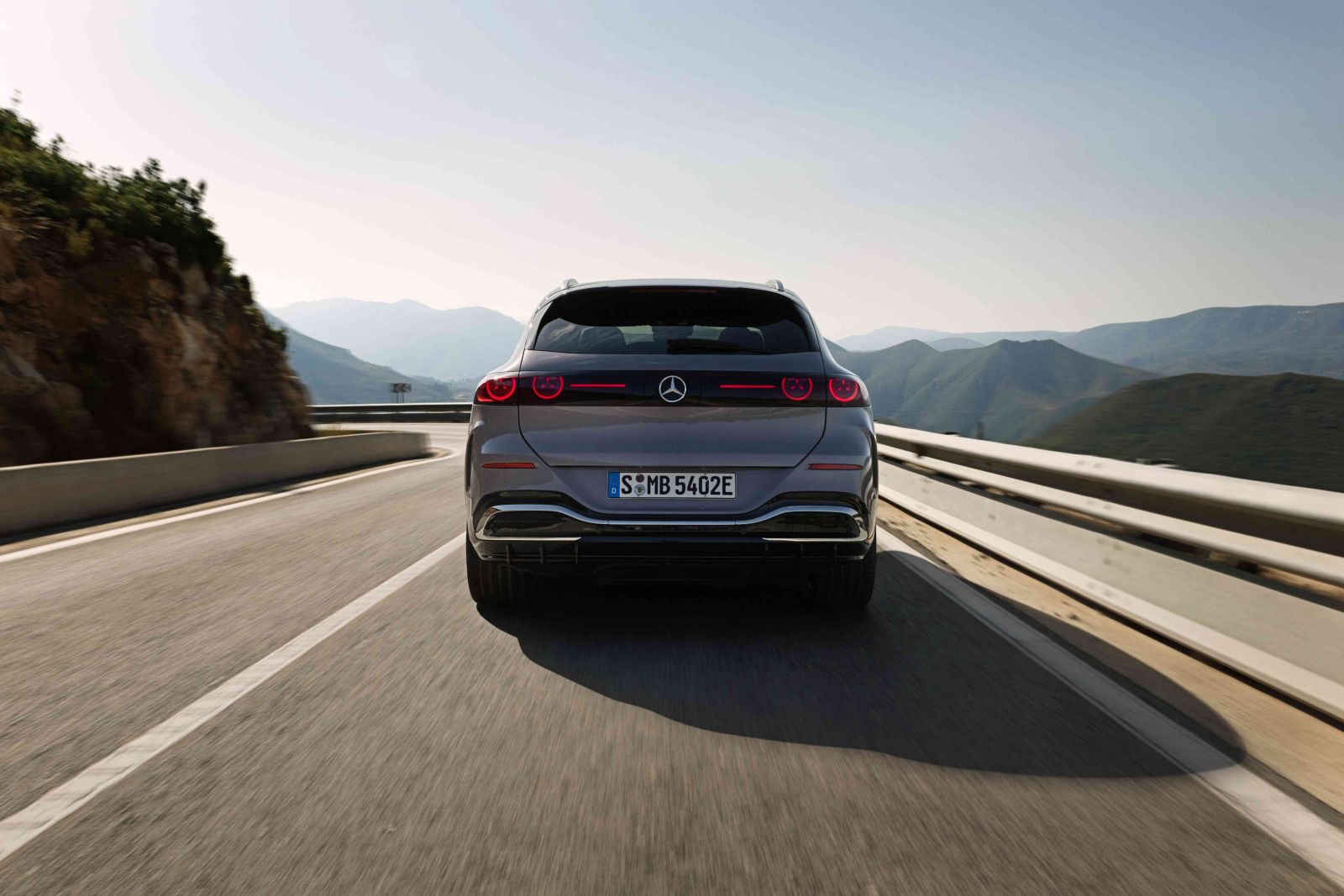 مع GLC تراجعت مرسيدس عن سياسة توفير سيارات كهربائية ذات تصميم مستقبلي، لصالح خطوط أكثر أناقة -المصدر: Mercedes