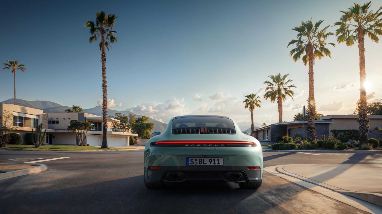 تتمكن السيارة من التسارع إلى سرعة 100 كيلومتر في الساعة خلال 3.3 ثانية - المصدر: Porsche