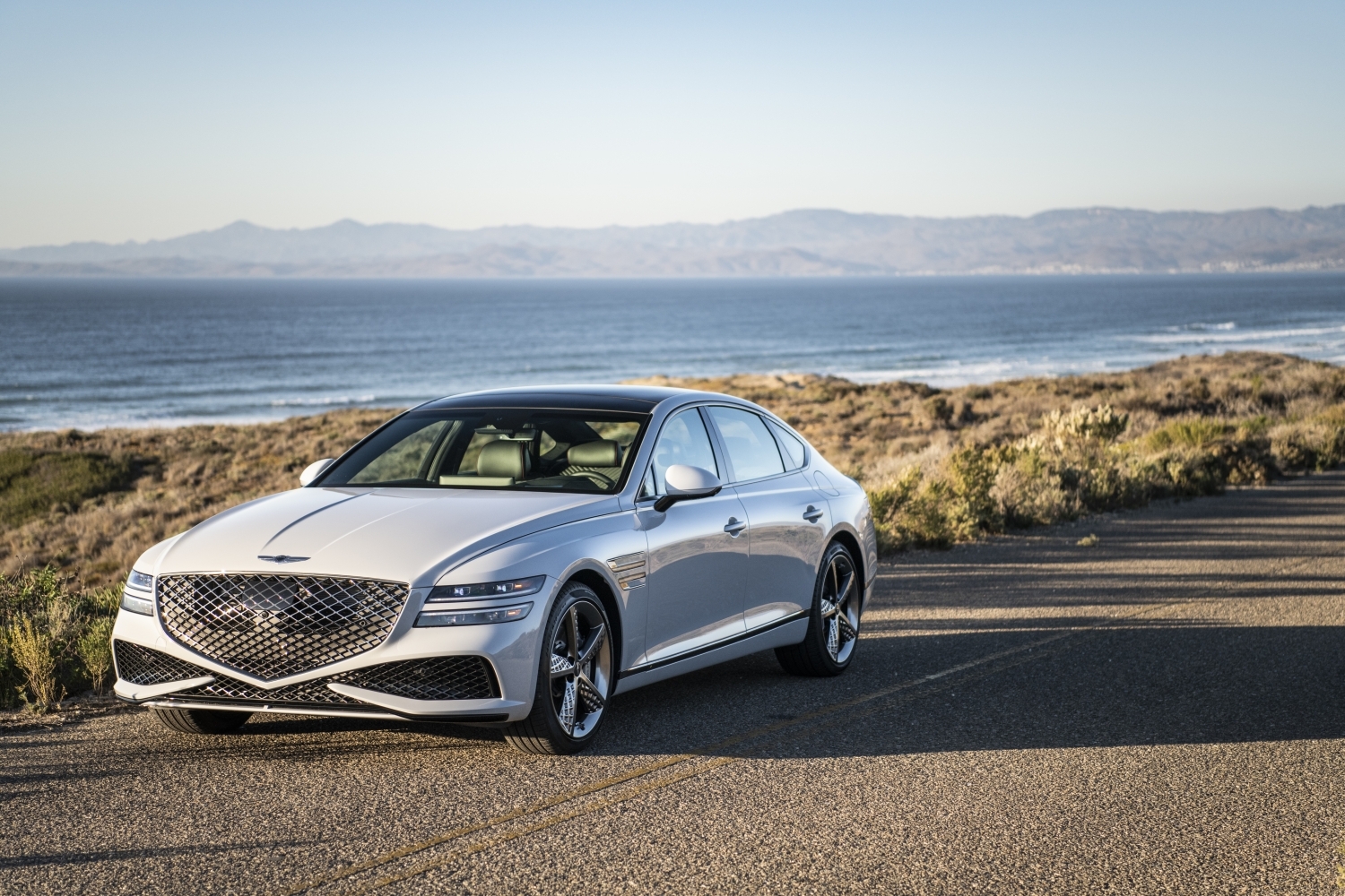 يتمتع طراز Electrified G80 بمجموعة محركة تتألف من محركين كهربائيين بقوة 365 حصانًا - المصدر: Genesis