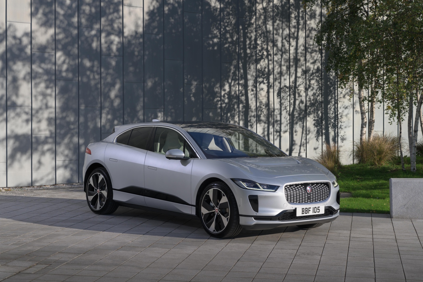 تتمتع I-Pace بتصميم ساحر وشخصية بريطانية أرستقراطية - المصدر: Jaguar