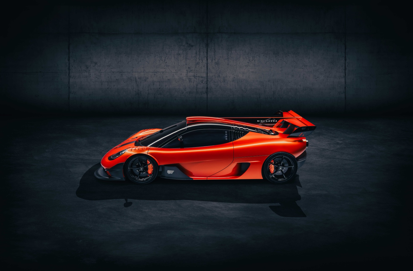 تتمتع T.50S Niki Lauda بمحرك من تطوير Cosworth  يتألف من 12 أسطوانة سعة 3.9 لتر -المصدر: GMA