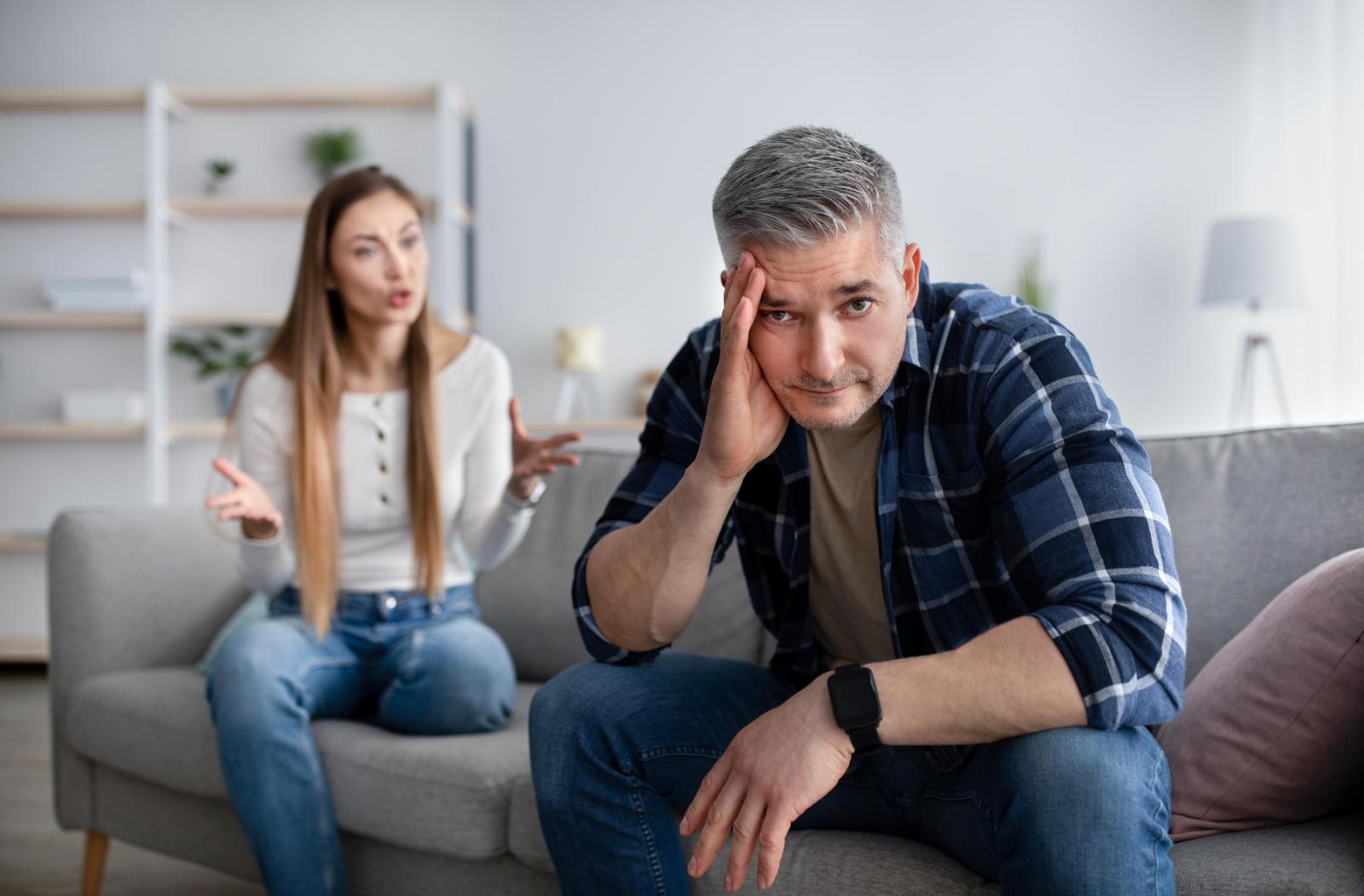 الضحية معتاد على الانسحاب هربًا من شعور الخجل وخيبة الأمل