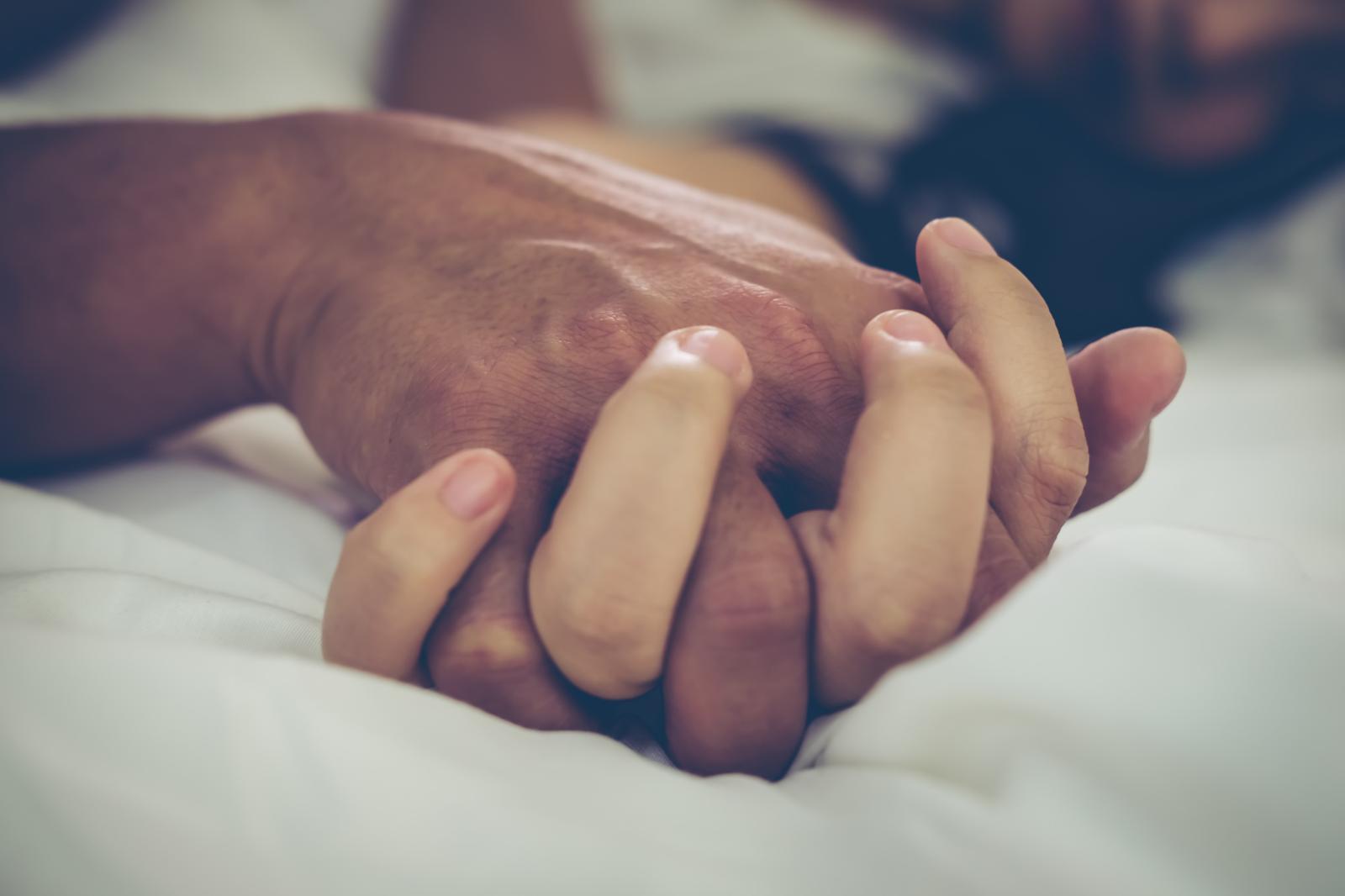 حقن التخسيس قد تحسّن الرغبة الجنسية للرجال وتقللها للنساء
