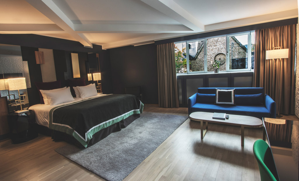 أحد غرف فندق شارع بيتري  SKT. PETRI