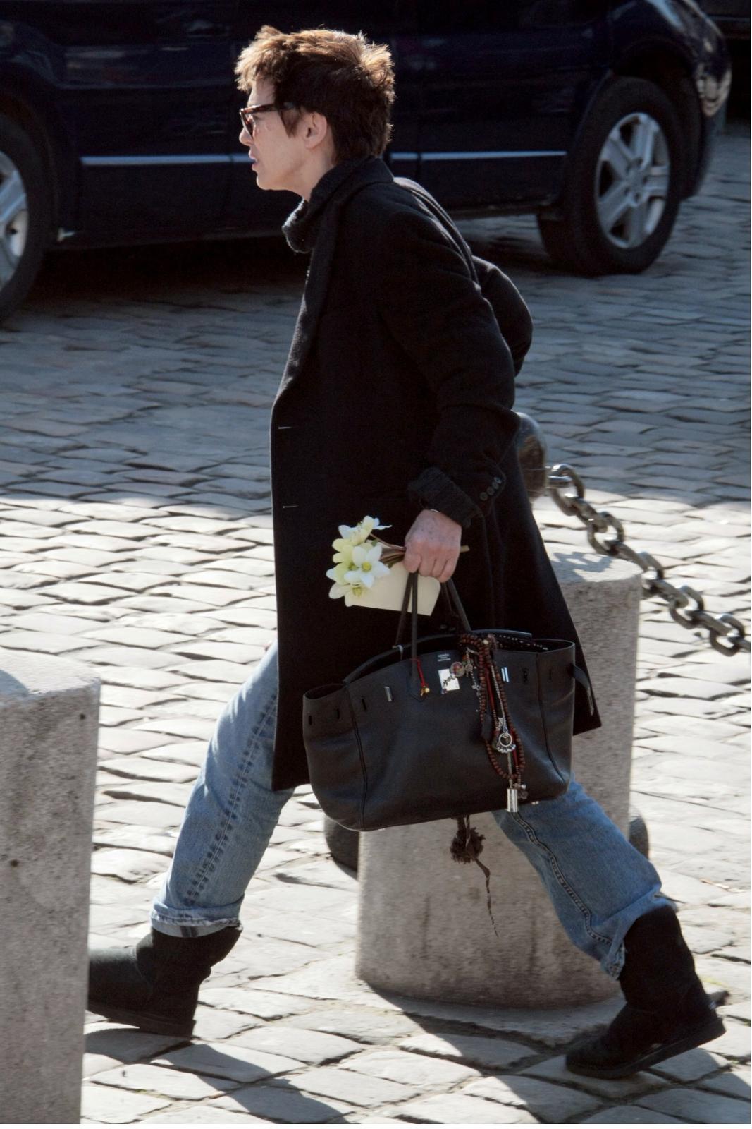 جين بيركين وحقيبتها الأصلية